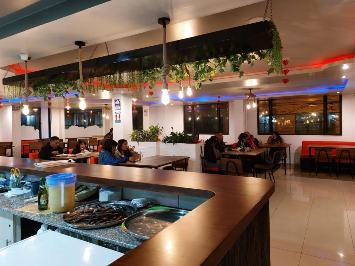 Hostal Oro Orense Quito Bagian luar foto