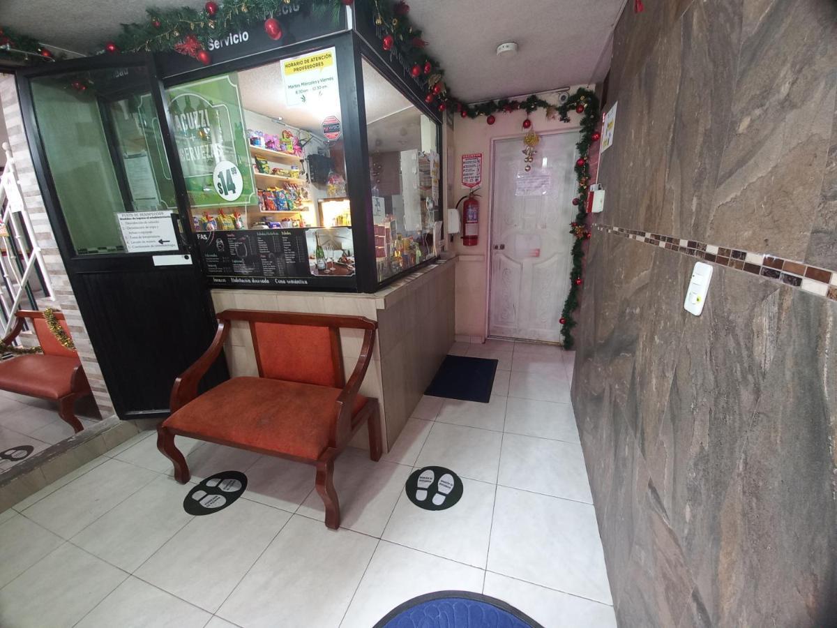 Hostal Oro Orense Quito Bagian luar foto