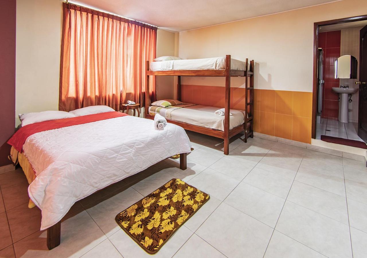 Hostal Oro Orense Quito Bagian luar foto