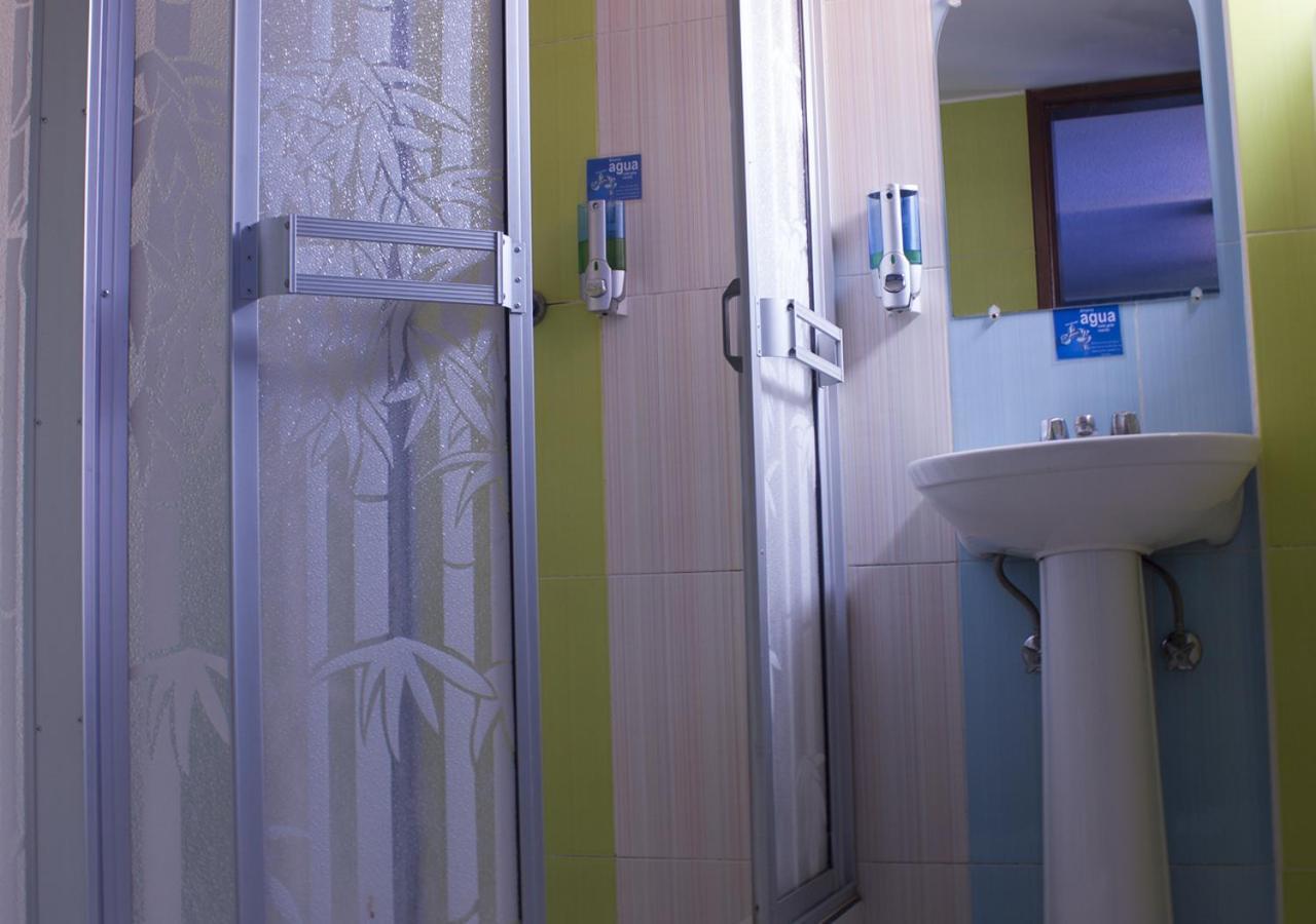 Hostal Oro Orense Quito Bagian luar foto